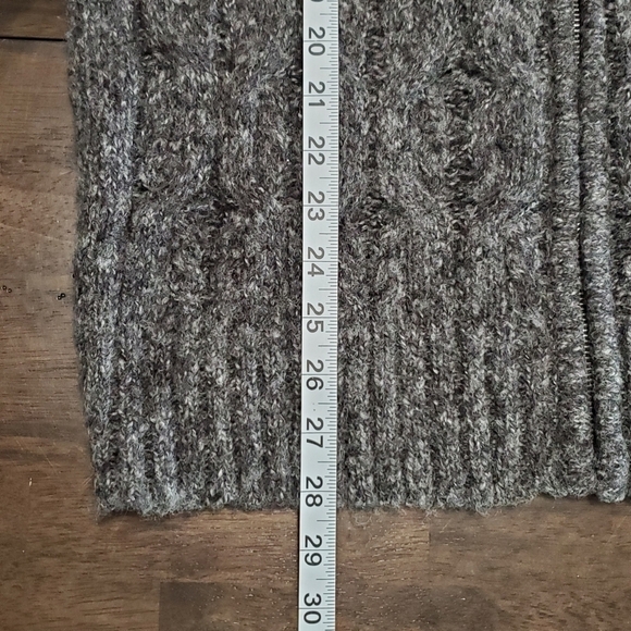 Bke Men's Athletic Fit - Zip Up Sweater - Picture 8 of 8